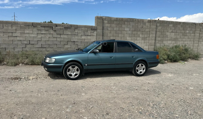 Audi 100 1994 года