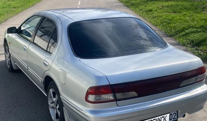 Nissan Maxima 1998 года