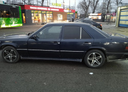 Mercedes-Benz E-Класс 1991 года