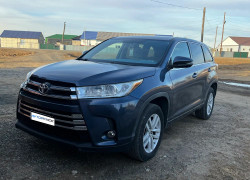 Toyota Highlander 2015 года
