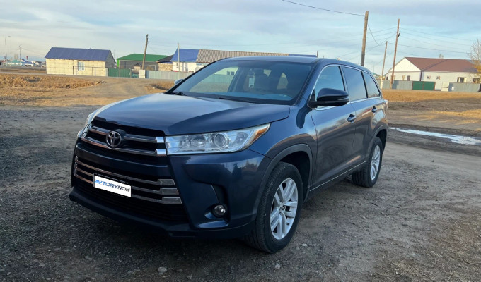 Toyota Highlander 2015 года