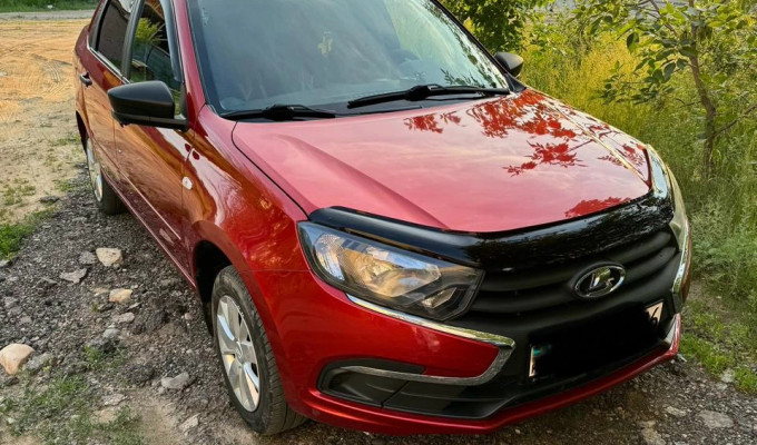 ВАЗ (Lada) Granta 2021 года