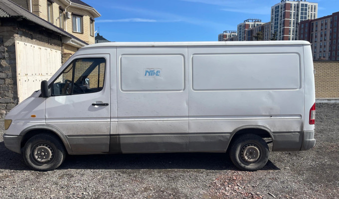 Mercedes-Benz Sprinter 1998 года