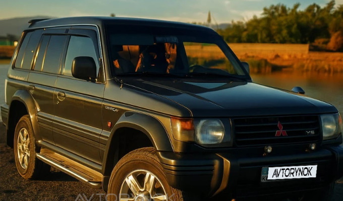 Mitsubishi Pajero 1995 года
