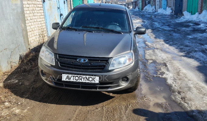 ВАЗ (Lada) Granta 2013 года
