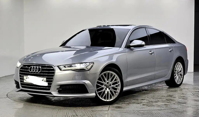 Audi A6 2018 года