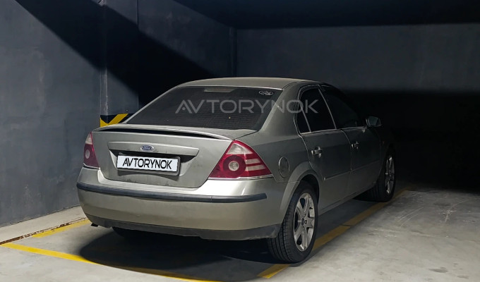 Ford Mondeo 2001 года