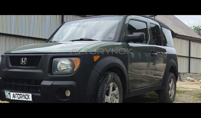 Honda Element 2003 года