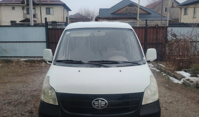 FAW 6390 2013 года