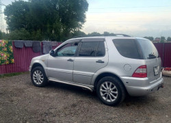 Mercedes-Benz ML-Класс 1997 года