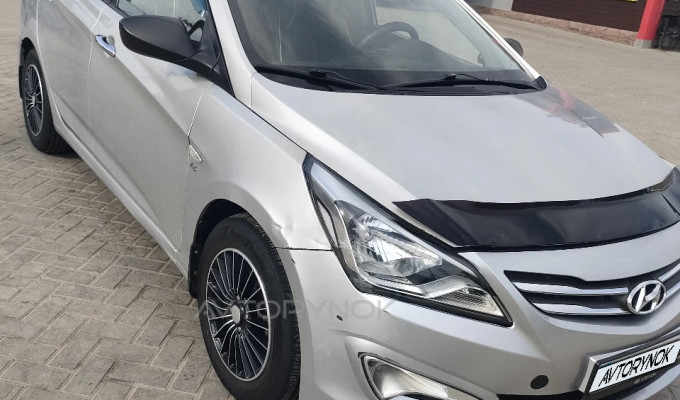 Hyundai Accent 2015 года