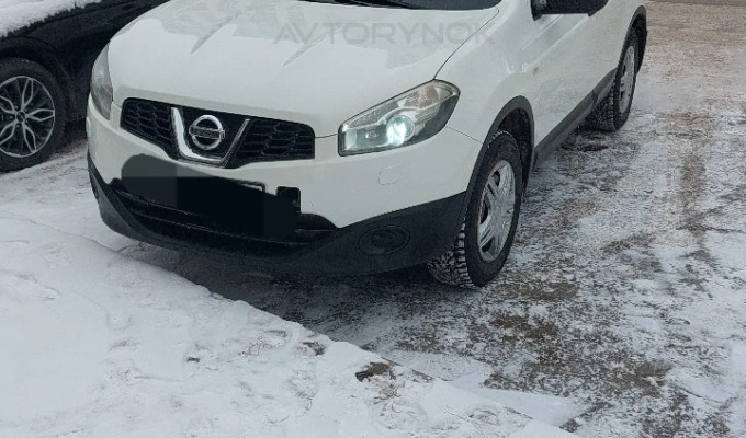 Nissan Qashqai 2012 года