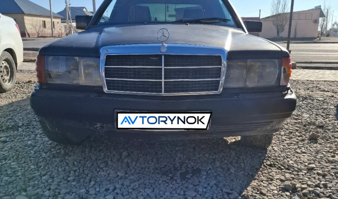 Mercedes-Benz 190 1990 года