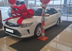 Toyota Camry 2015 года