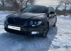 Skoda Superb 2010 года