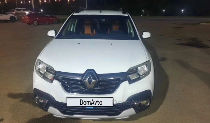 Renault Sandero 2021 года