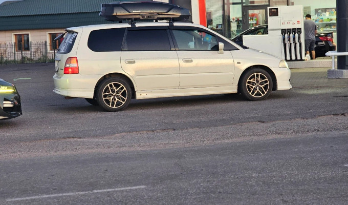 Honda Odyssey 2000 года
