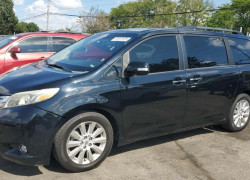 Toyota Sienna 2014 года