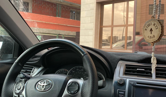 Toyota Camry 2013 года
