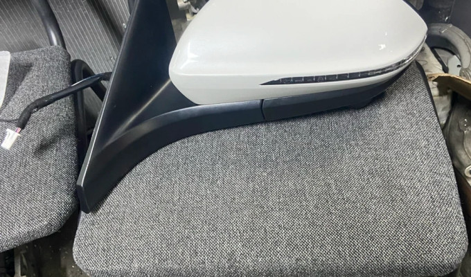 Jac j7 plus зеркало заднего вида