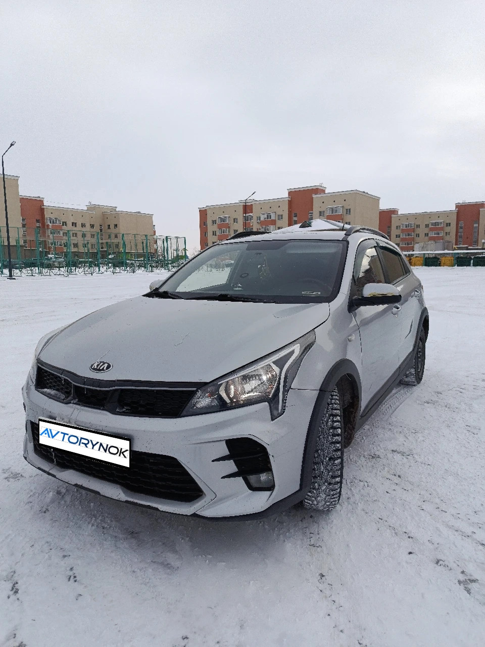 Kia Rio X-Line, 2021