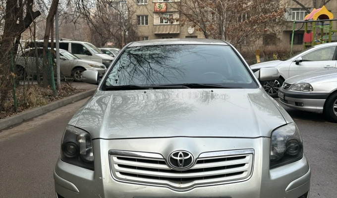 Toyota Avensis 2007 года