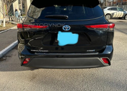 Toyota Highlander 2021 года
