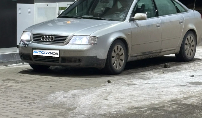 Audi A6 2000 года