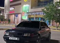 Audi 100 1992 года