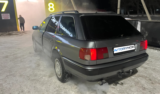 Audi 100 1993 года