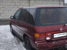 Nissan Prairie 1990 года