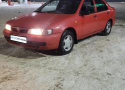 Nissan Almera 1996 года