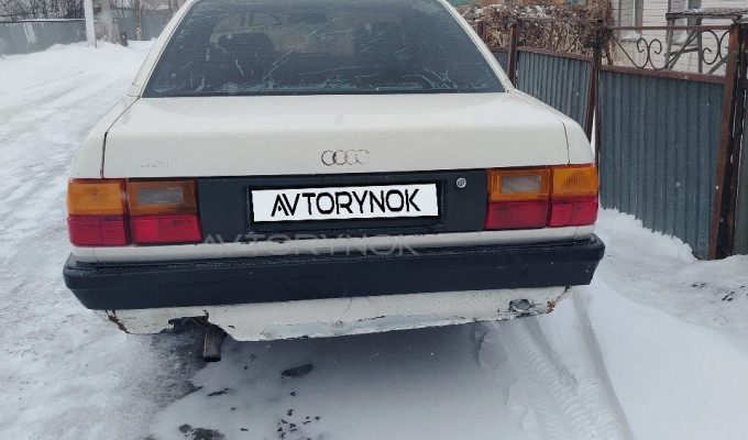 Audi 100 1989 года