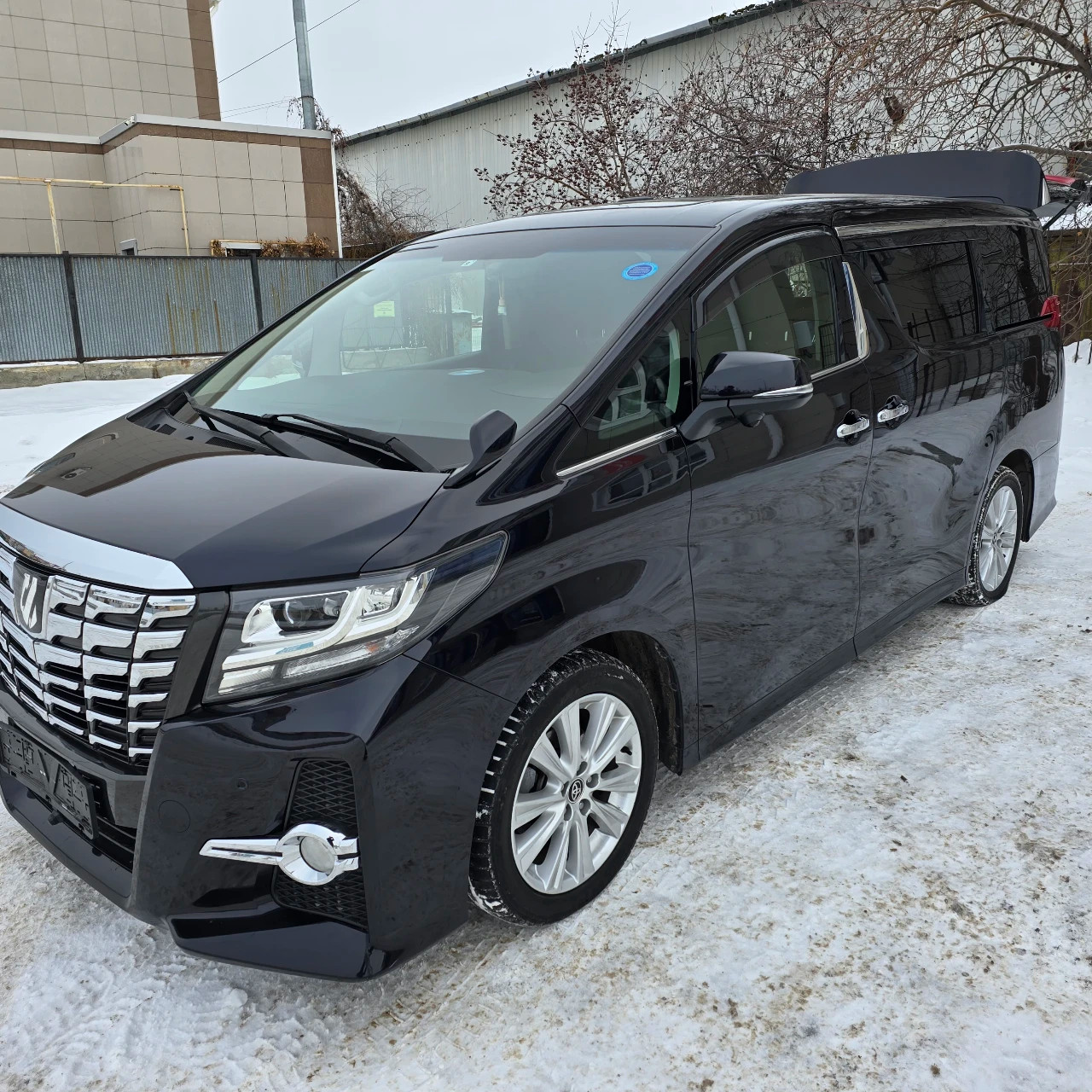 Toyota Alphard, 2017