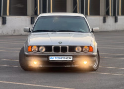 BMW 5 серия 1993 года