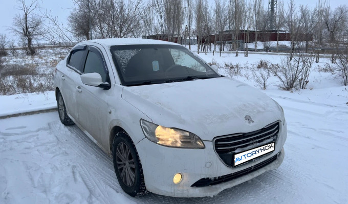 Peugeot 301 2013 года