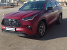 Toyota Highlander 2020 года