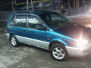 Mitsubishi Space Runner 1995 года