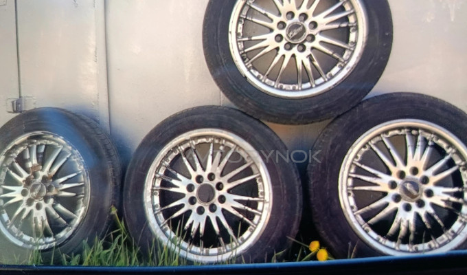 Продам титановые диски универсальные на 15