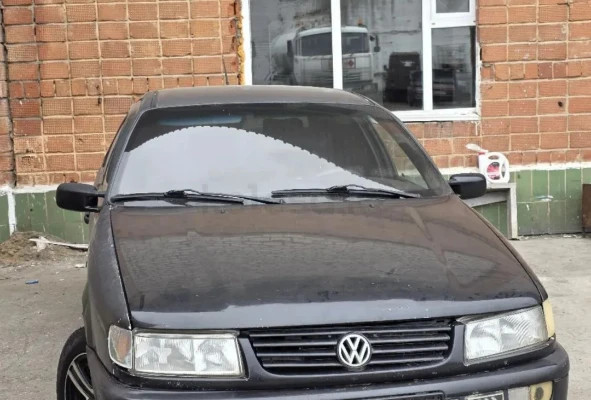 Volkswagen Passat 1995 года