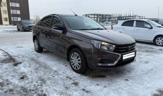 ВАЗ (Lada) Vesta 2020 года