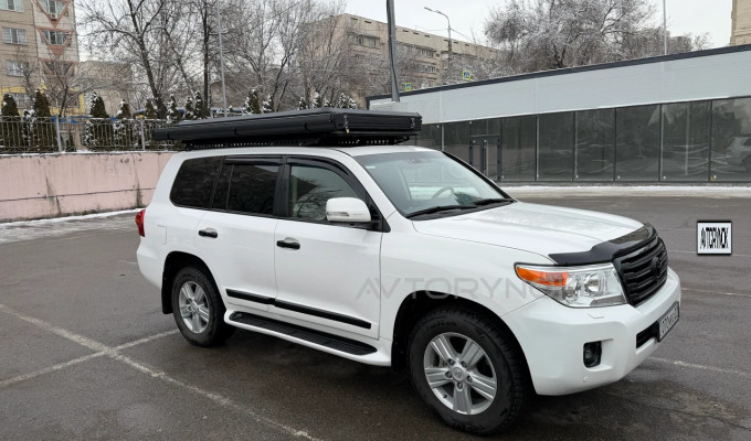 Toyota Land Cruiser 2014 года