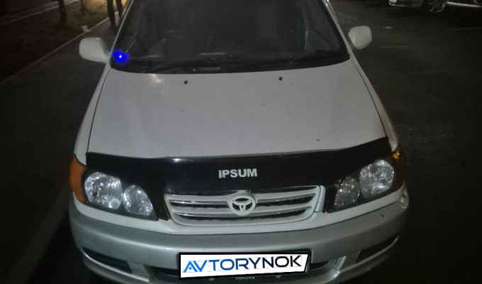 Toyota Ipsum 2000 года