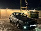 BMW 5 серия 1992 года