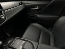 Lexus ES 2022 года