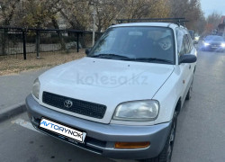 Toyota RAV4 1997 года