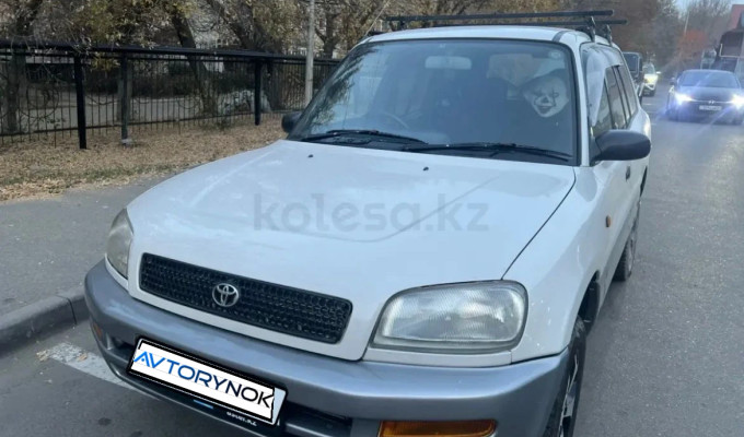 Toyota RAV4 1997 года