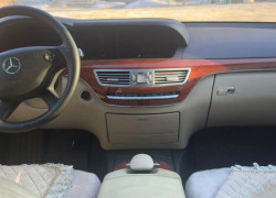 Mercedes-Benz S-Класс 2007 года