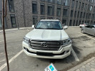 Toyota Land Cruiser 2016 года
