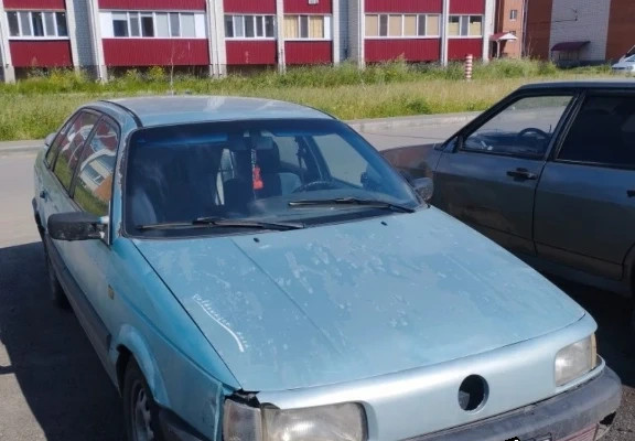 Volkswagen Passat 1992 года